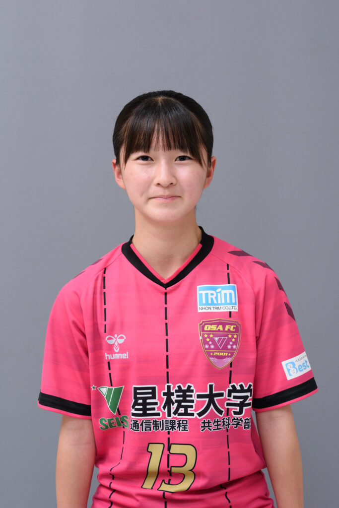 山田　柚