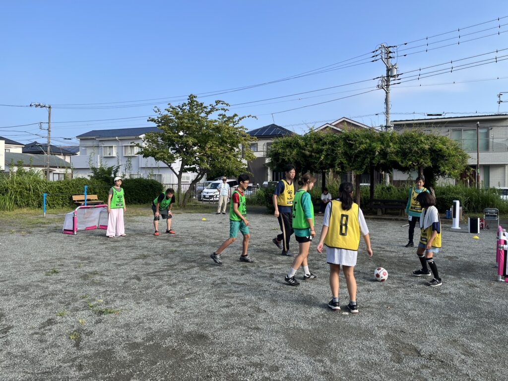 夏目選手、松崎選手、鈴木璃萊選手　朝から元気にラジオ体操に参加！